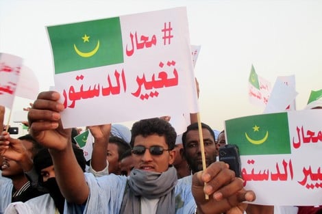 "الشيوخ" يغازلون "النواب" لتضييق الخناق على حكومة نواكشوط