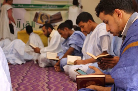 أواخر رمضان عند الموريتانيين .. دين واعتكاف وبر بالمحتاجين