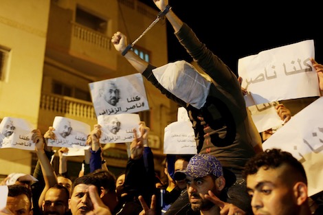 قادة "الحراك" ينحسرون وسط مبادرات لإخماد التوتر بالحسيمة