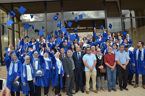 المعهد الوطني للبريد والمواصلات يحتفل بخريجيه