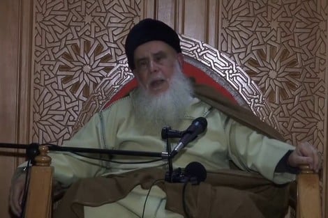 شذرات من حياة زحل .. لقاء مطيع ومقاومة اليسار ونبذ السرية
