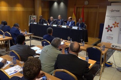 صور الإرهاب والإسلاموفوبيا تلاقي رفض خبراء مغاربة وإسبان بألميريا