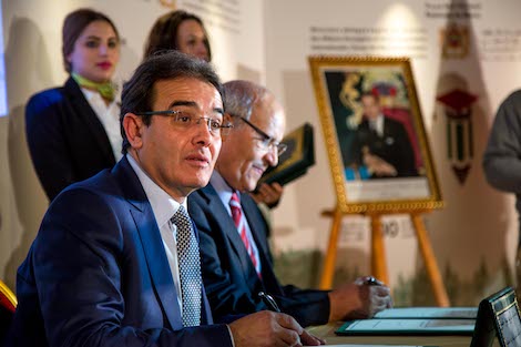 بنعتيق يجمع كفاءات المغرب بإفران ويدعوها إلى حمل المشعل