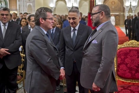 استثمارات صناعة السيارات تُسعد الملك .. والعلمي يعد بالمزيد