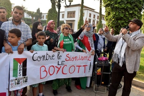 ترامب يعيد قانون تجريم التطبيع مع إسرائيل إلى البرلمان المغربي