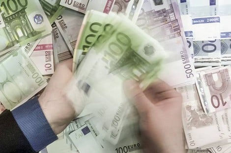 التحويلات المالية نحو المغرب تلامس 7 مليارات دولار في عام واحد