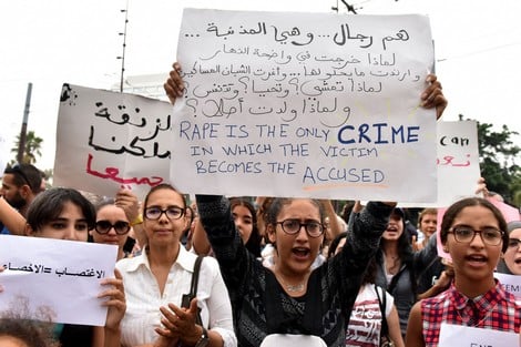 "الاغتصاب تحت عين الكاميرا" ..  هذه أبرز رسائل الاعتداءات الجنسية
