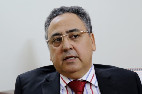 منصف مكزاري .. رحلة "سفير الزليج المغربي" من فاس إلى المنامة