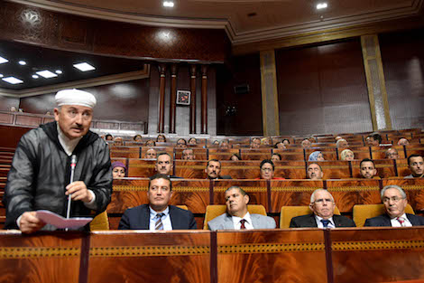 "هيمنة الحكومة" تدفع "البام" إلى اقتراح قانون "المعارضة البرلمانية"