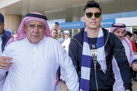 بناني يبحث عن "أموال بنشرقي" بجيوب الناصري