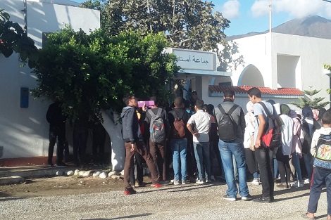 النقل المدرسي وراء احتجاج تلاميذ نواحي شفشاون