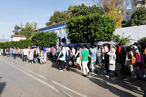 امتحان مفاجئ يخرج أساتذة للاحتجاج بشفشاون‬