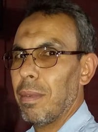 لغة التدريس والحسم المتردد