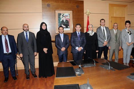 الإمارات تطلقُ منصة "مدرسة" لتطوير القدرات العلمية للتلاميذ المغاربة