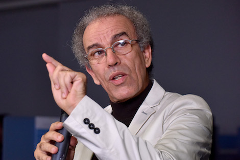 عصيد ينتقد الجهوية المتقدمة وينادي بالانتقال إلى الدولة الفيدرالية