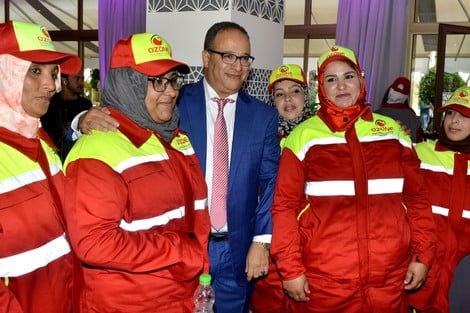 حفل نسائي يتوِّج "ملكة جمال عاملات النظافة" بمناسبة عيد المرأة