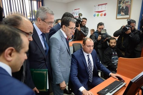 الحكومة تكشف الانتهاء من إعداد مشروع جديد للوظيفة العمومية