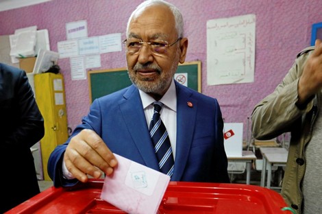 زعيم "النهضة الإسلامية" يترشح للبرلمان في تونس