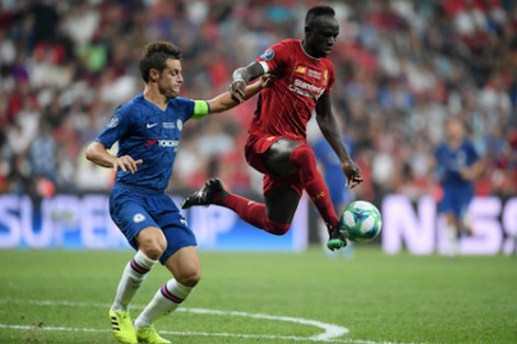 ليفربول يتوج بلقب السوبر الأوروبي أمام تشيلسي