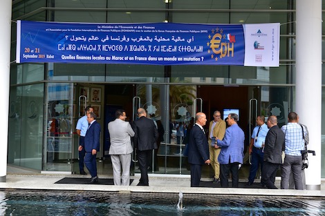 "خزينة المملكة" تناقش تحديات المالية المحلية في المغرب وفرنسا