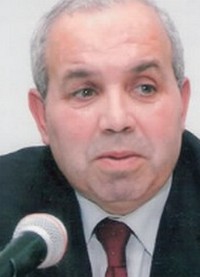 المعلم "سيد المدرسة" و"صانع الرجال"