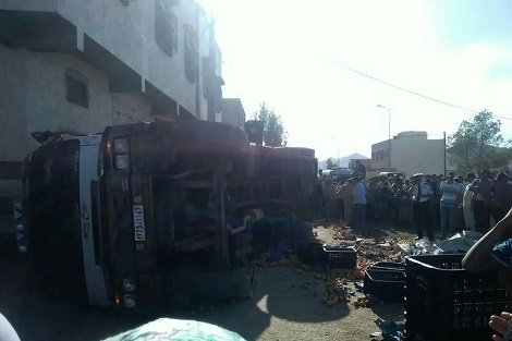 انقلاب شاحنة يتسبب في مصرع شخص بمريرت