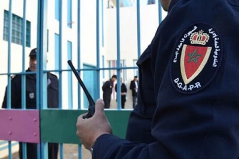 جمعية توضح سياق صرف منح لموظفين بالسجن