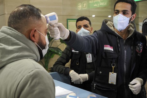 12 إصابة بـ"كورونا" على متن باخرة مصرية