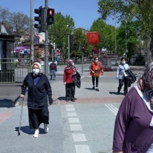 السفارة المغربيّة تؤكّد مواصلة دعم العالقين في تركيا