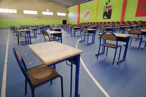 "باك كورونا" .. 10 تلاميذ بالقسم والوزارة تستعين بقاعات الرياضة