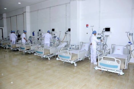 تجميع المصابين بـ"كورونا" يجلبُ ارتياح الأطر الطبية في المغرب