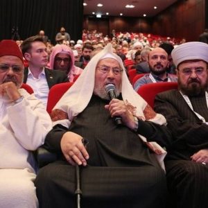"علماء" يتقوّلون