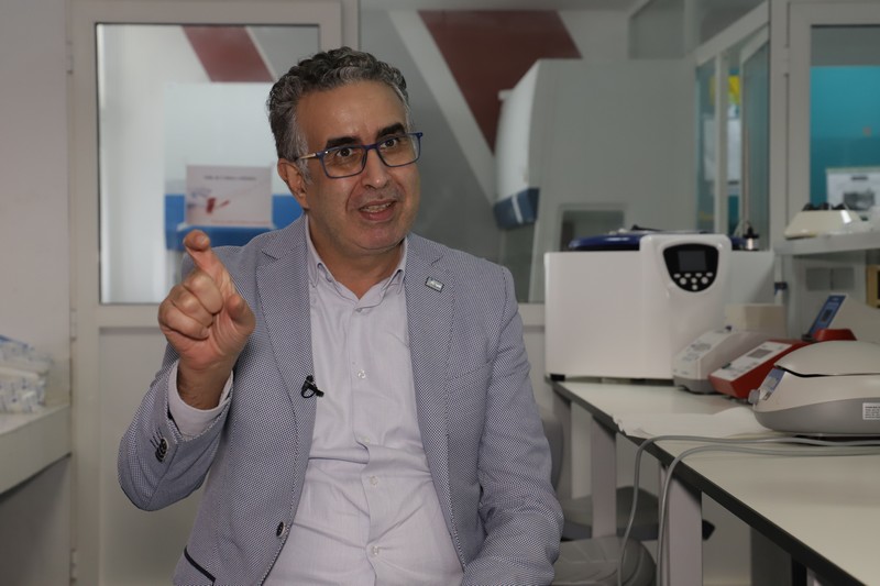 إبراهيمي يدعو إلى اليقظة أمام خطر تسرب سلالة "كورونا" الجديدة