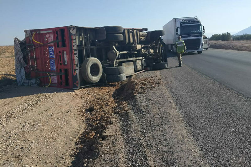 مطالب بفتح تحقيق حول مشروع طرقي بتزنيت
