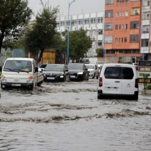 شركة "ليدك" تُحمل مجلس الدار البيضاء مسؤولية الفيضانات وغرق الأحياء