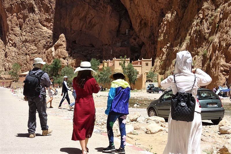 تداعيات جائحة كورونا تخيم على القطاع السياحي بدرعة تافيلالت
