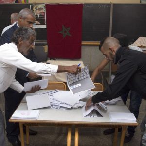 آلية الابتزاز السياسي