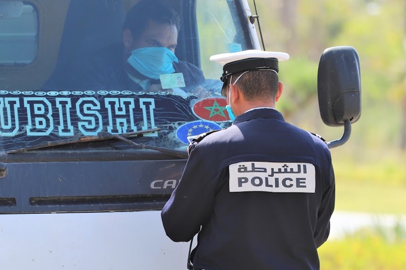 "وزارة النقل" تنفي تغيير قانون "مدونة السير"