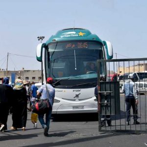 اقتراب عيد الفطر ينعش الحركة الاقتصادية في المحطات الطرقية بالمغرب