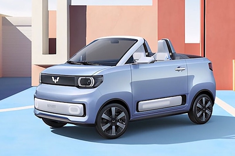 "وولينج موتورز" تقدم نسخة كابريو من Hong Guang Mini EV