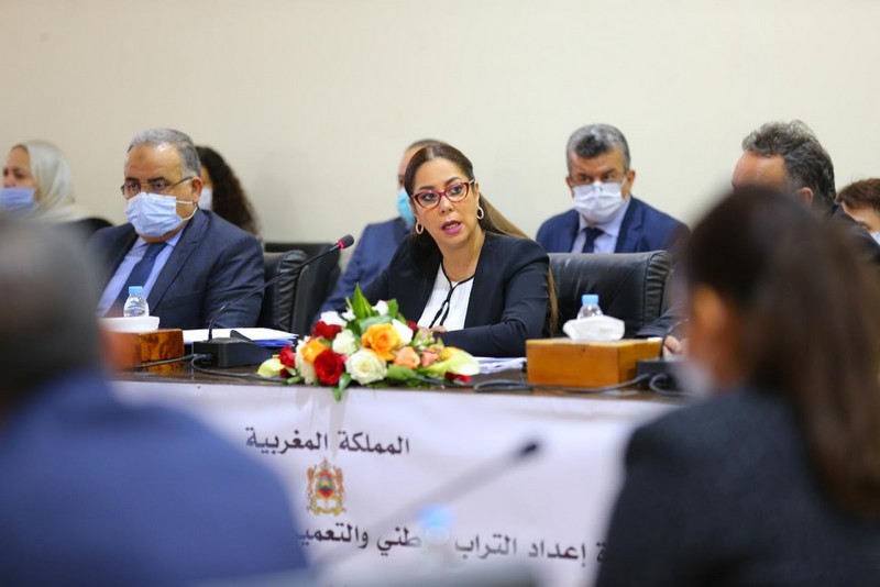 استئناف الخدمات الاجتماعية لـ"موظفي الإسكان"