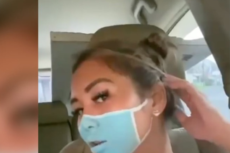مزحة قناع طبي مزيف