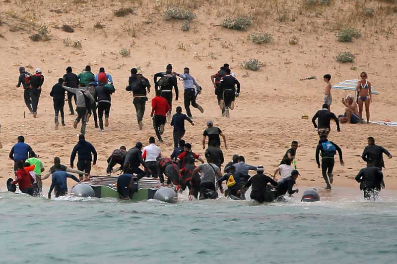 معاناة الهجرة غير الشرعية