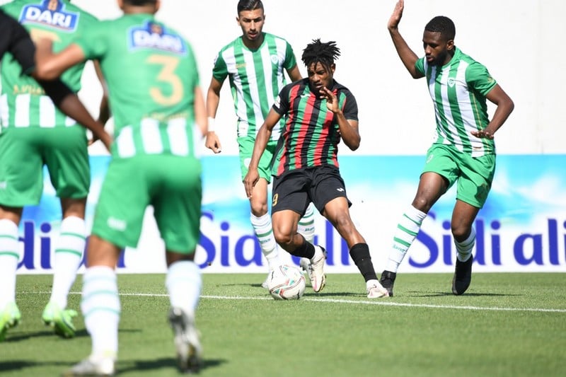 عجلة البطولة الاحترافية تعود إلى الدوران