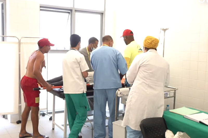 الطب العسكري في مسبح الرباط