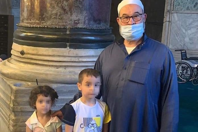 مواطن مغربي بتركيا يناشد الملك محمد السادس