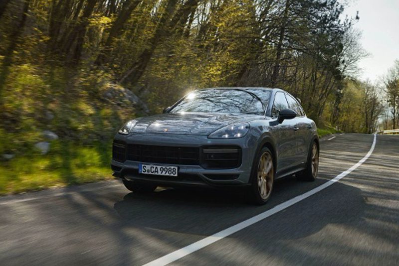 بورشه تطلق نسخة Turbo GT من أيقونتها Cayenne الكوبيه