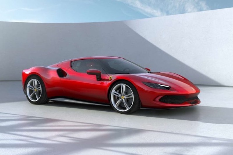 فيراري تطلق أيقونتها 296 GTB الهجين
