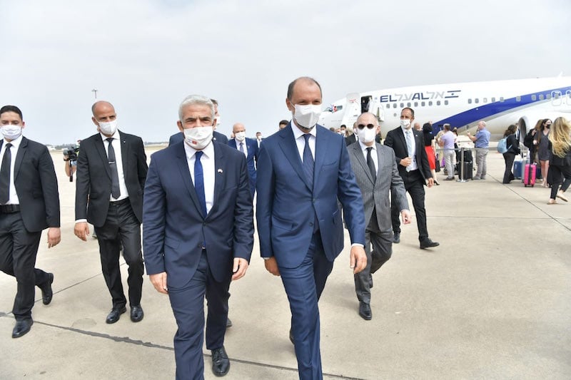 وزير الخارجية الإسرائيلي يصل إلى مطار الرباط سلا