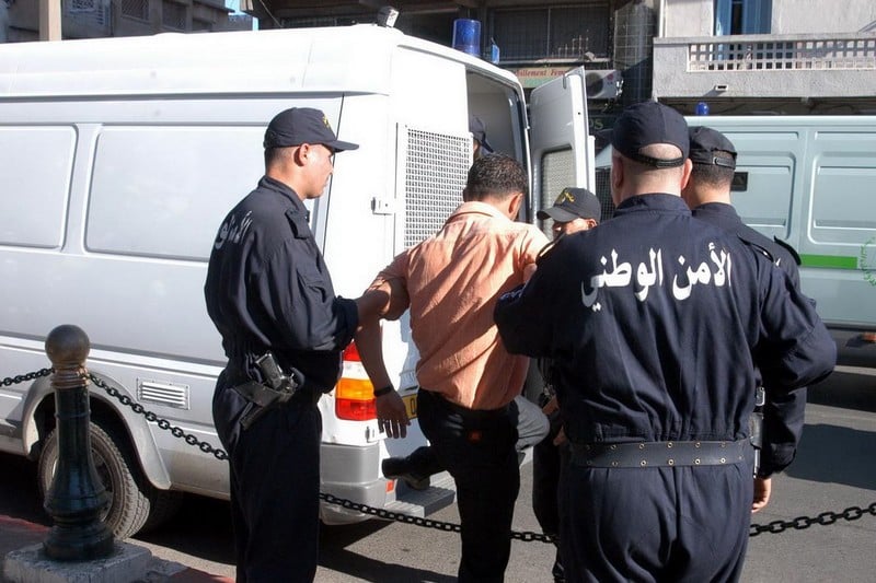 36 موقوفا في قضية إحراق جثة شاب جزائري